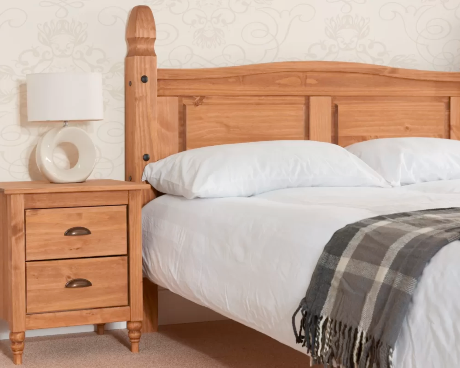 Corona Low End Bed